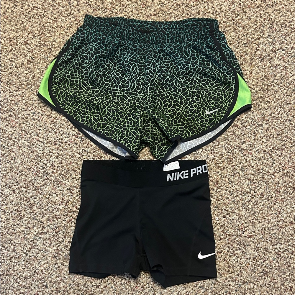 Nike Women Shorts Nike Pro and Nike tempest shorts.
